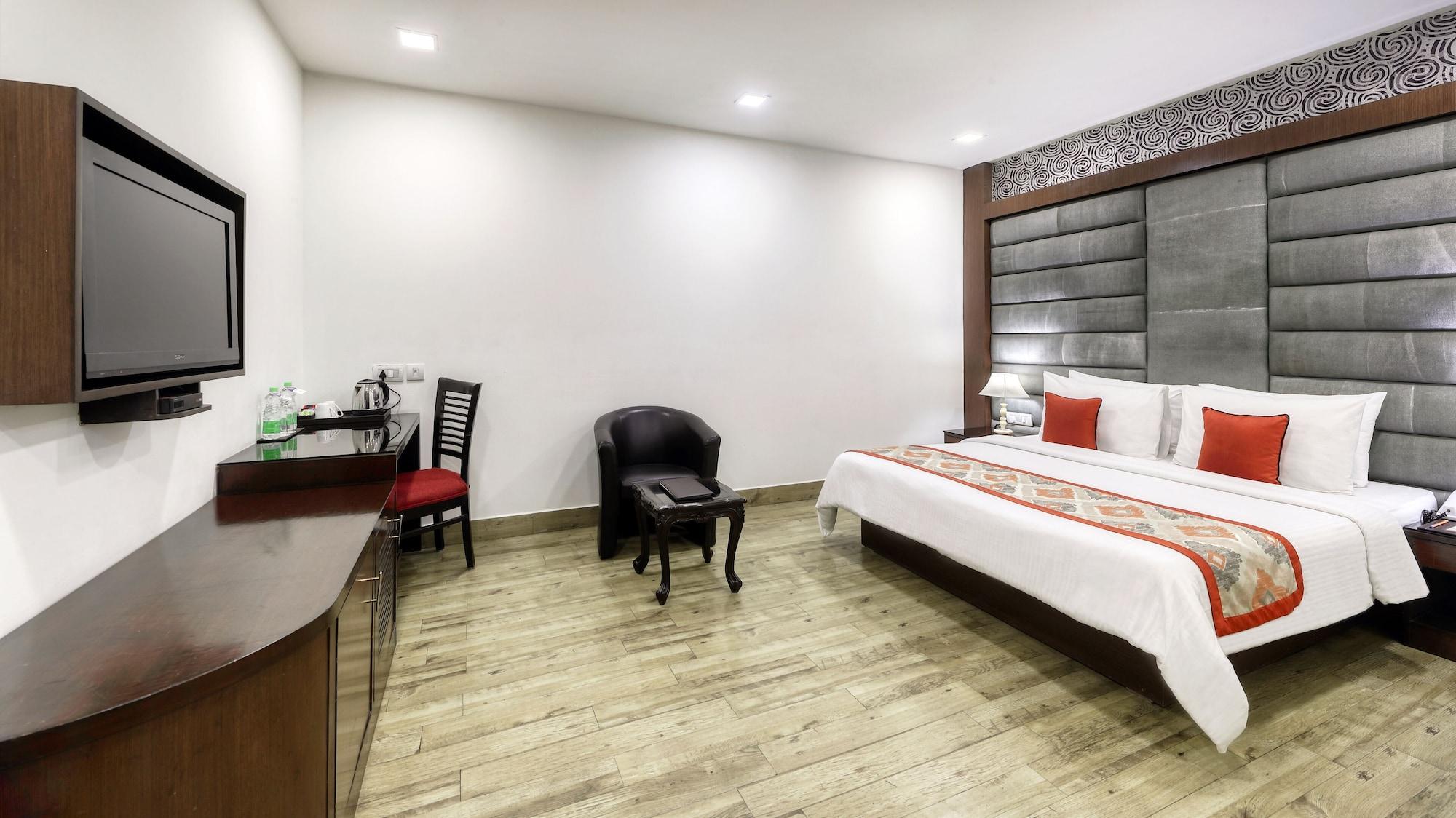 Taurus Sarovar Portico New Delhi Exteriör bild
