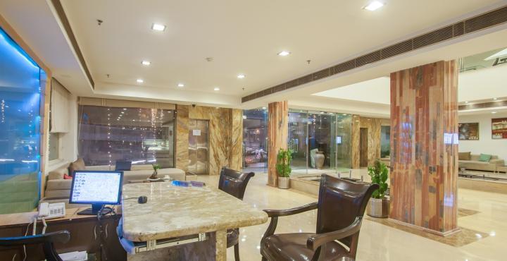 Taurus Sarovar Portico New Delhi Exteriör bild