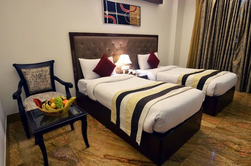 Taurus Sarovar Portico New Delhi Exteriör bild